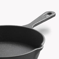 Essenttiel™ Cast Iron Skillet